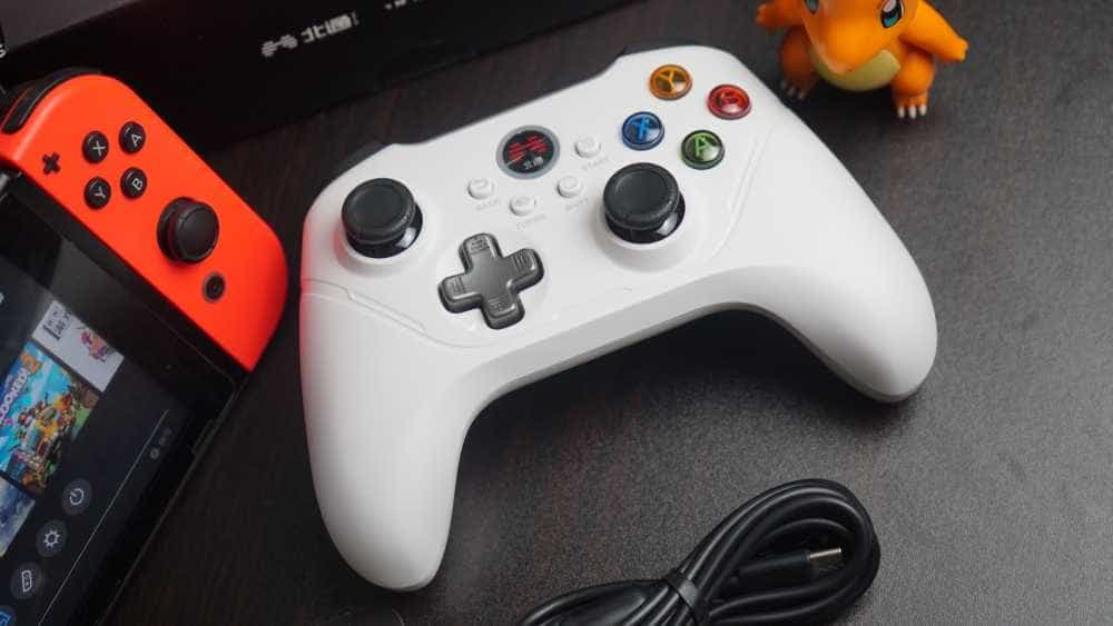 告别颤颤巍巍的switch原装手柄,阿修罗2Pro稳打稳扎体验极佳!