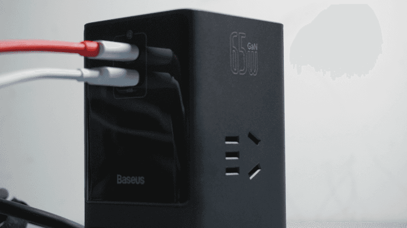 多设备快速充电,倍思65W插线板氮化镓充电器,高效安全智能控制