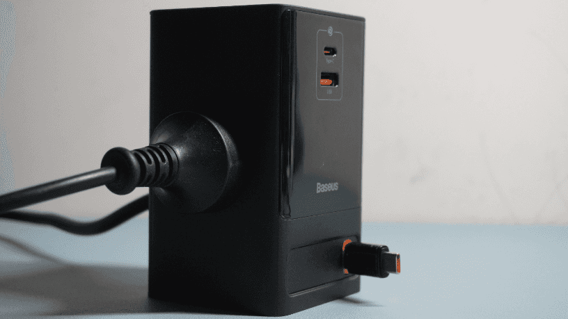 多设备快速充电,倍思65W插线板氮化镓充电器,高效安全智能控制