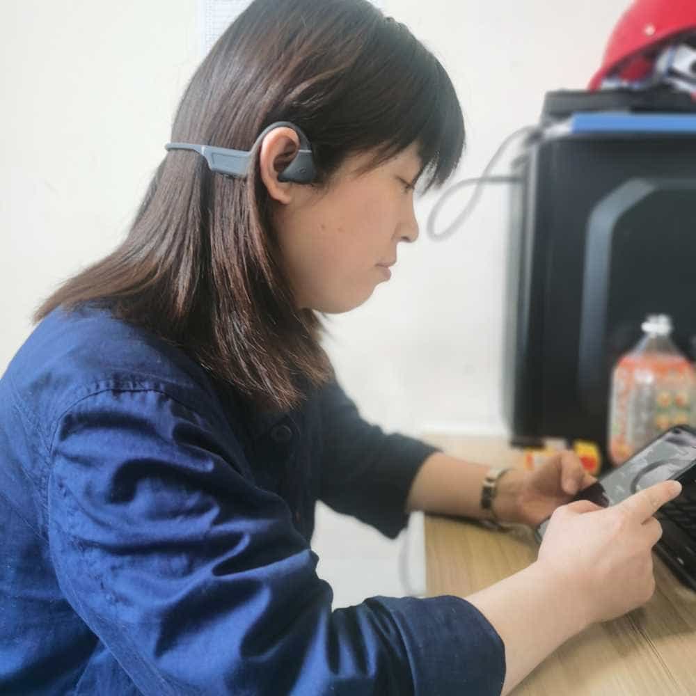 性价比吊打同行的运动耳机!平价旗舰骨传导耳机还得看南卡pro4S!