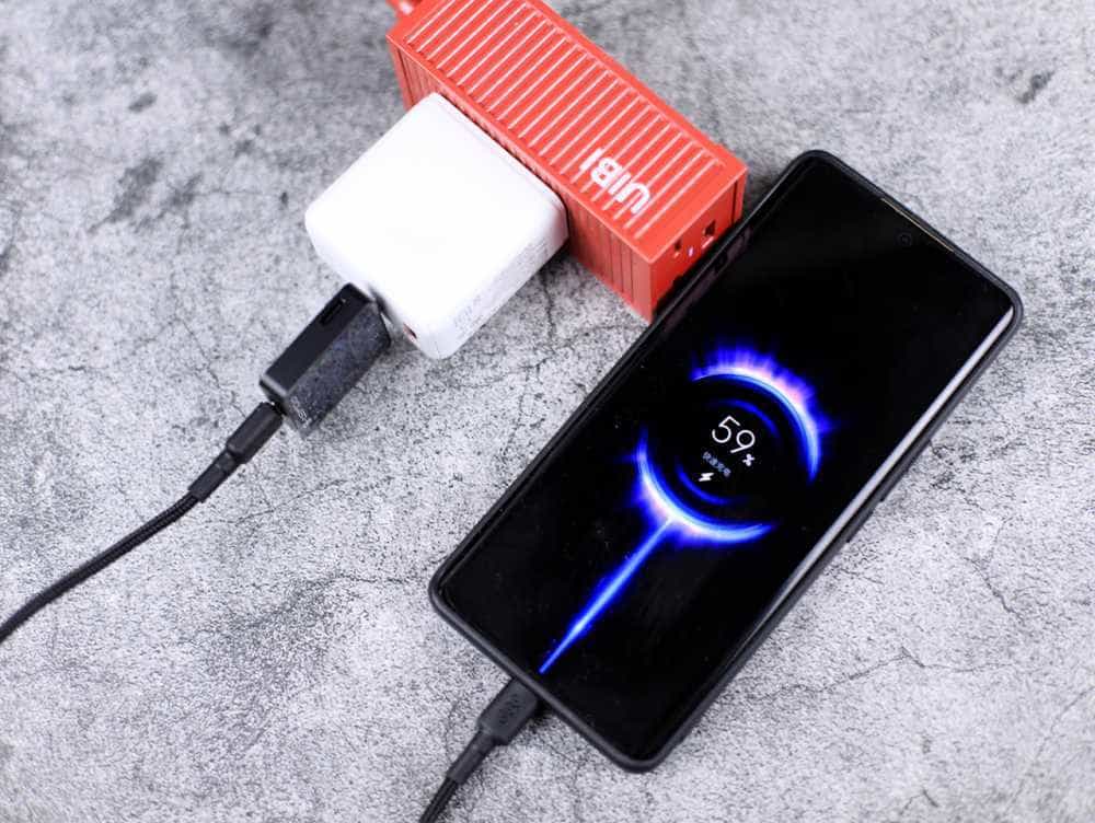 QCY 40W双头充电器:高性价比快充头