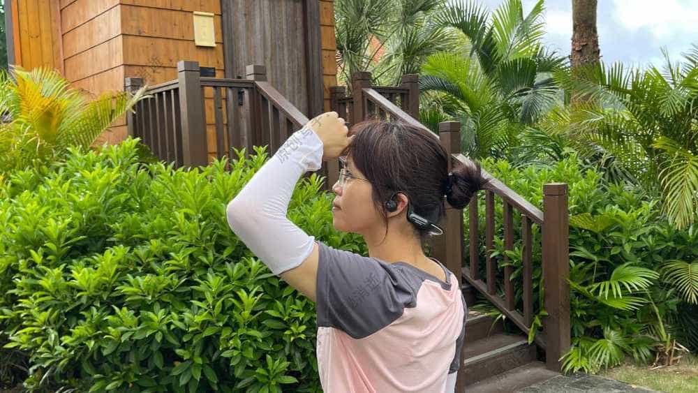 乐『光』聚首,sanag塞那B91S Pro骨传导耳机让你通勤运动更有范更安全