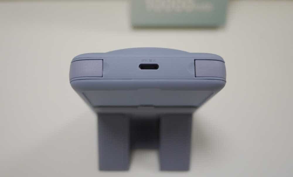 买充电宝送手机支架,sanag塞那K60磁吸充电宝大气