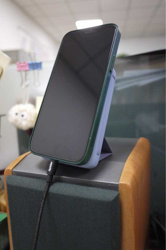 买充电宝送手机支架,sanag塞那K60磁吸充电宝大气