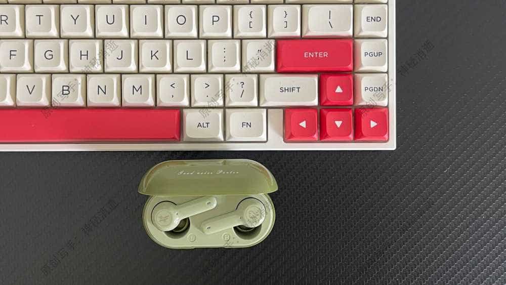 无感佩戴的竹林鸟锦瑟真无线蓝牙耳机让你畅享通透自然的好音质