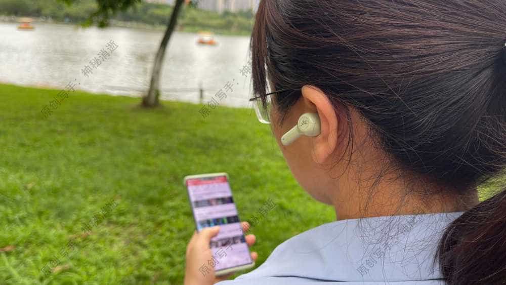无感佩戴的竹林鸟锦瑟真无线蓝牙耳机让你畅享通透自然的好音质