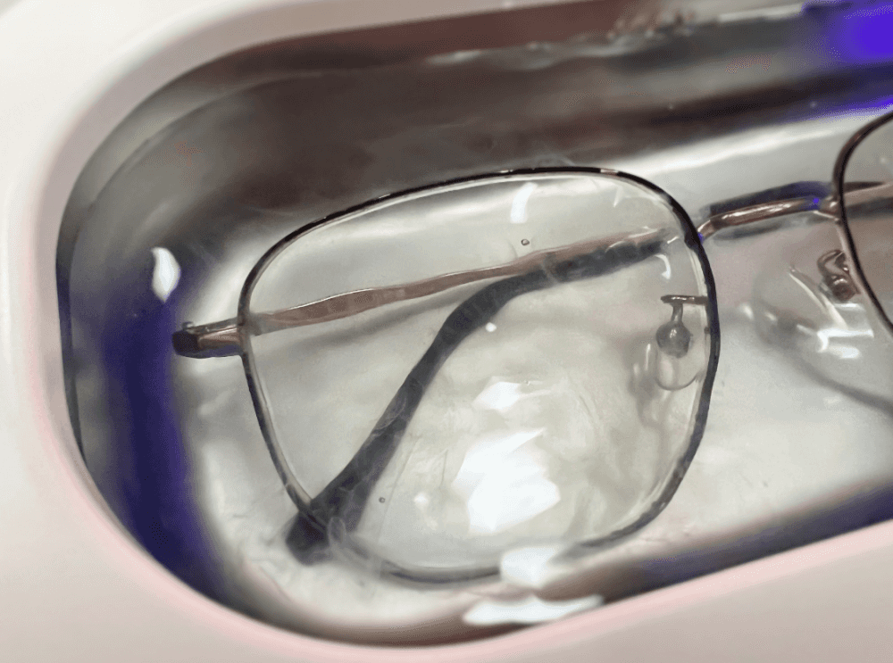 你的眼镜多久没洗了？桌上放个希亦超声波清洗机是真的香！