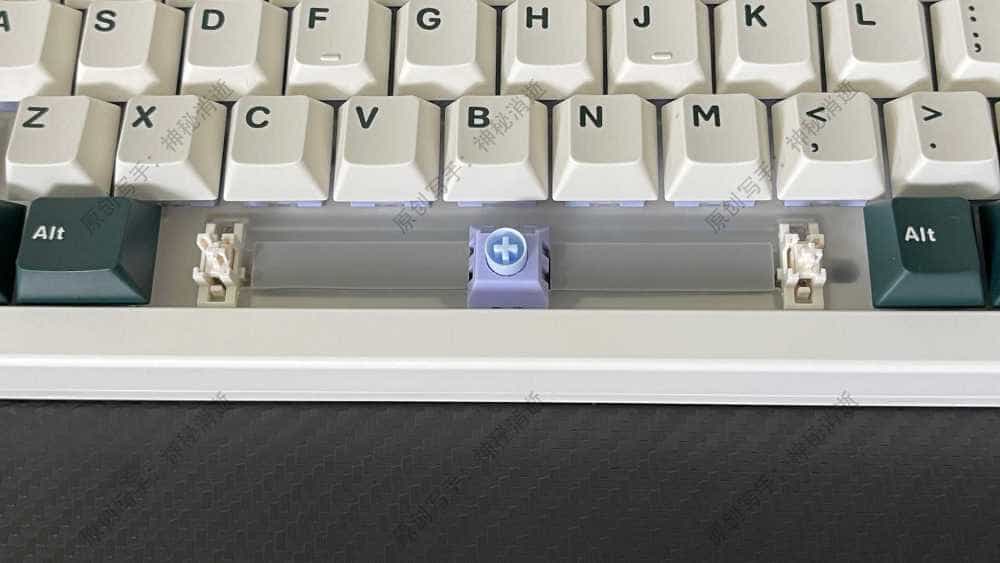 让你拥有顺滑软弹敲击手感的VGN S99三模热插拔机械键盘体验分享