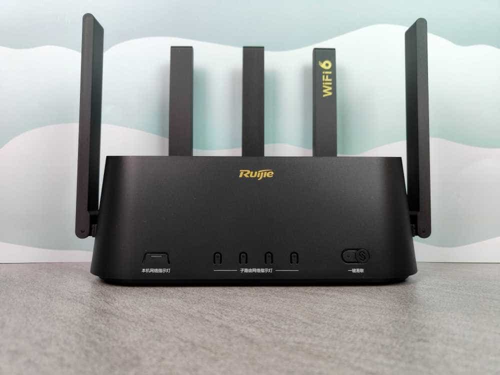 大户型必备路由器,锐捷蜂⻦旗舰版,隔两堵墙也能跑满500M