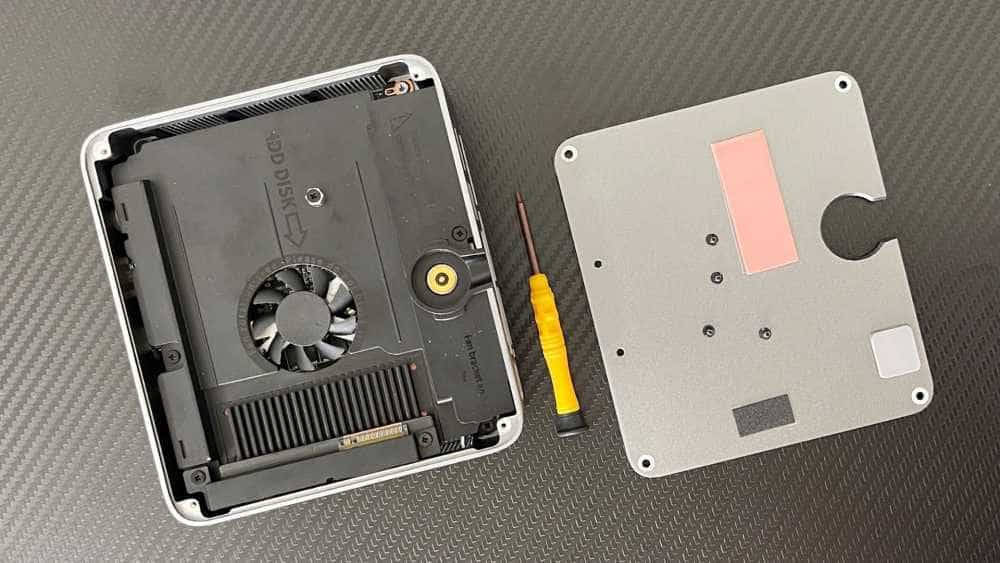 小体积高性能，零刻SER6MAX 6900HX迷你主机满足你办公观影游戏娱乐所有需求