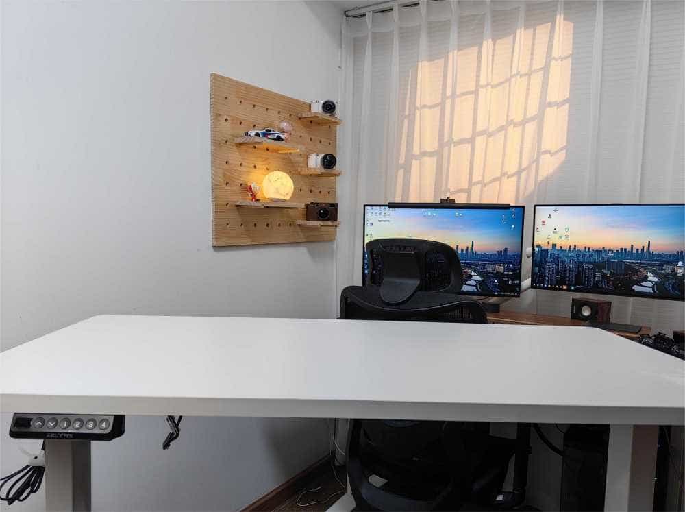 乐歌升降桌E2,博主的视频创作神器