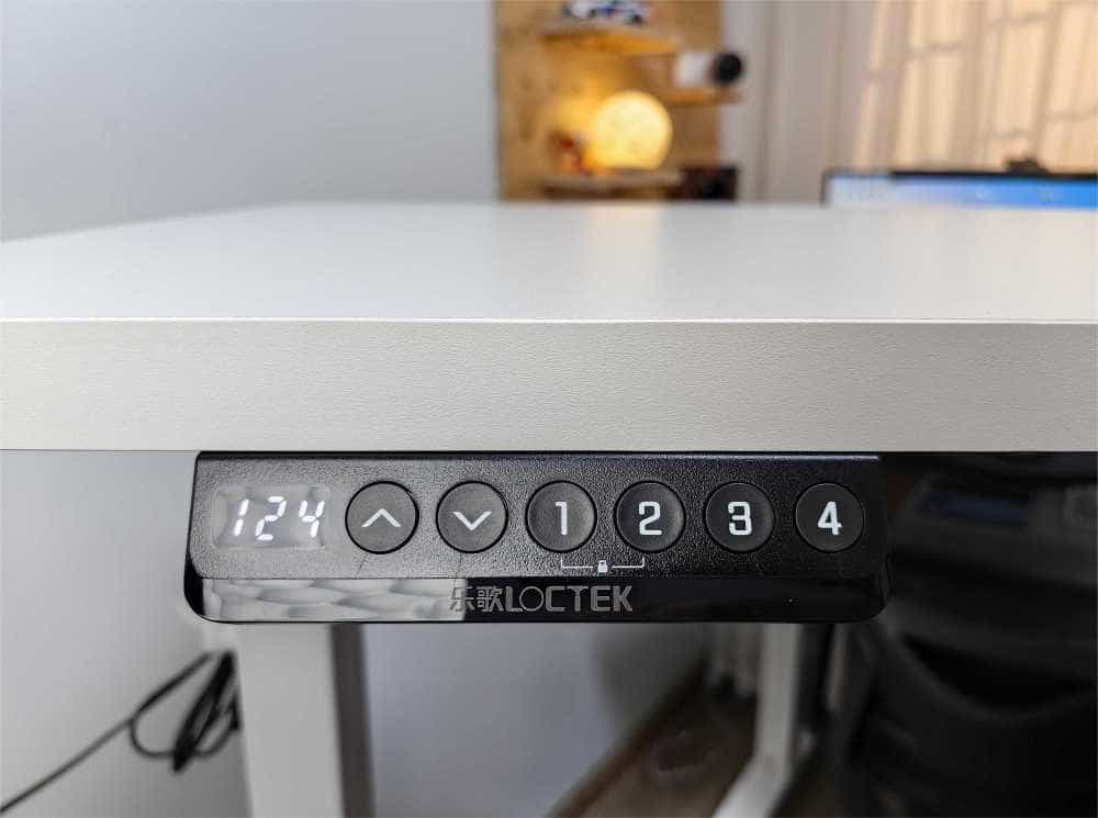 乐歌升降桌E2,博主的视频创作神器