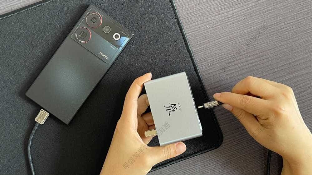 氘锋能量美学,疾速智慧闪充-努比亚红魔120W四口氮化镓充电器使用体验分享