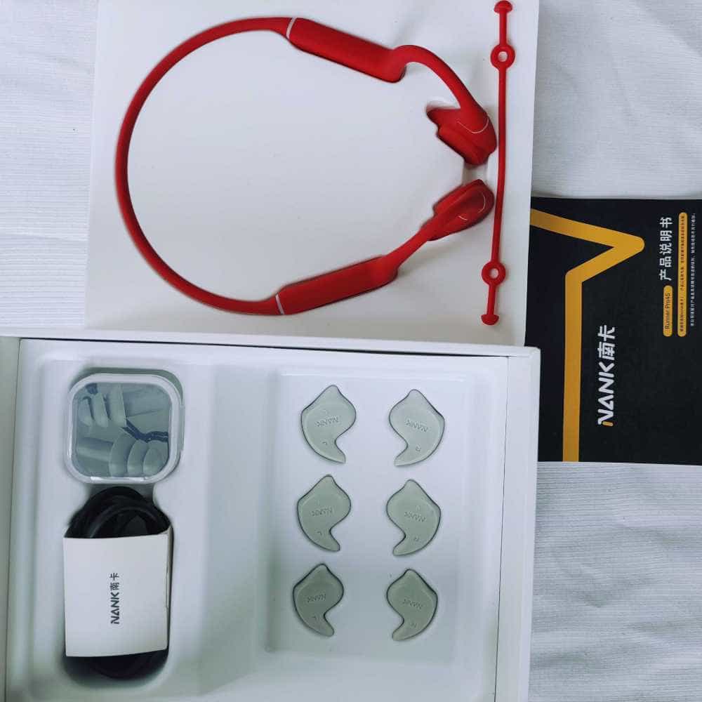 南卡Runner Pro 4S--可以边游泳边听歌的骨传导耳机