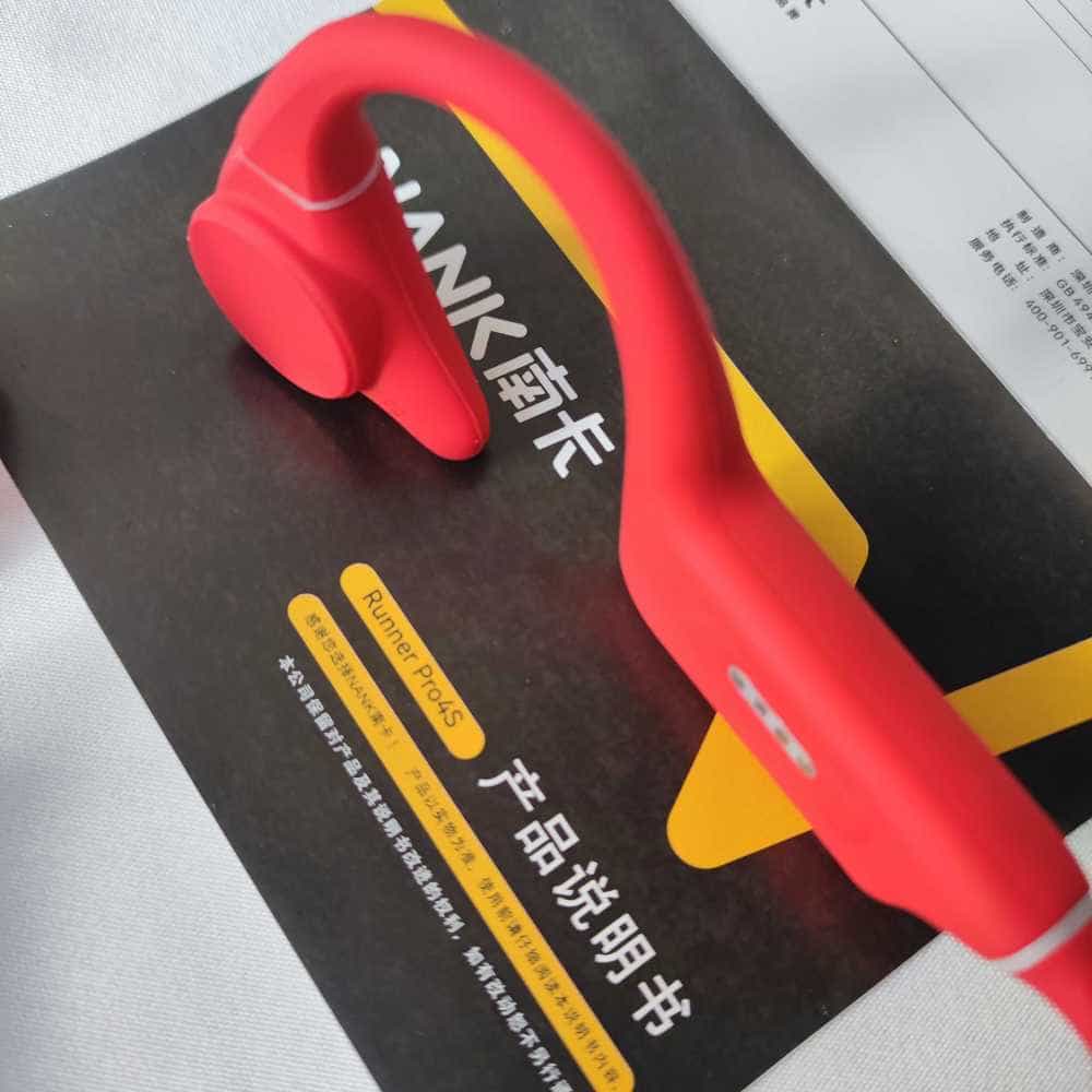 南卡Runner Pro 4S--可以边游泳边听歌的骨传导耳机