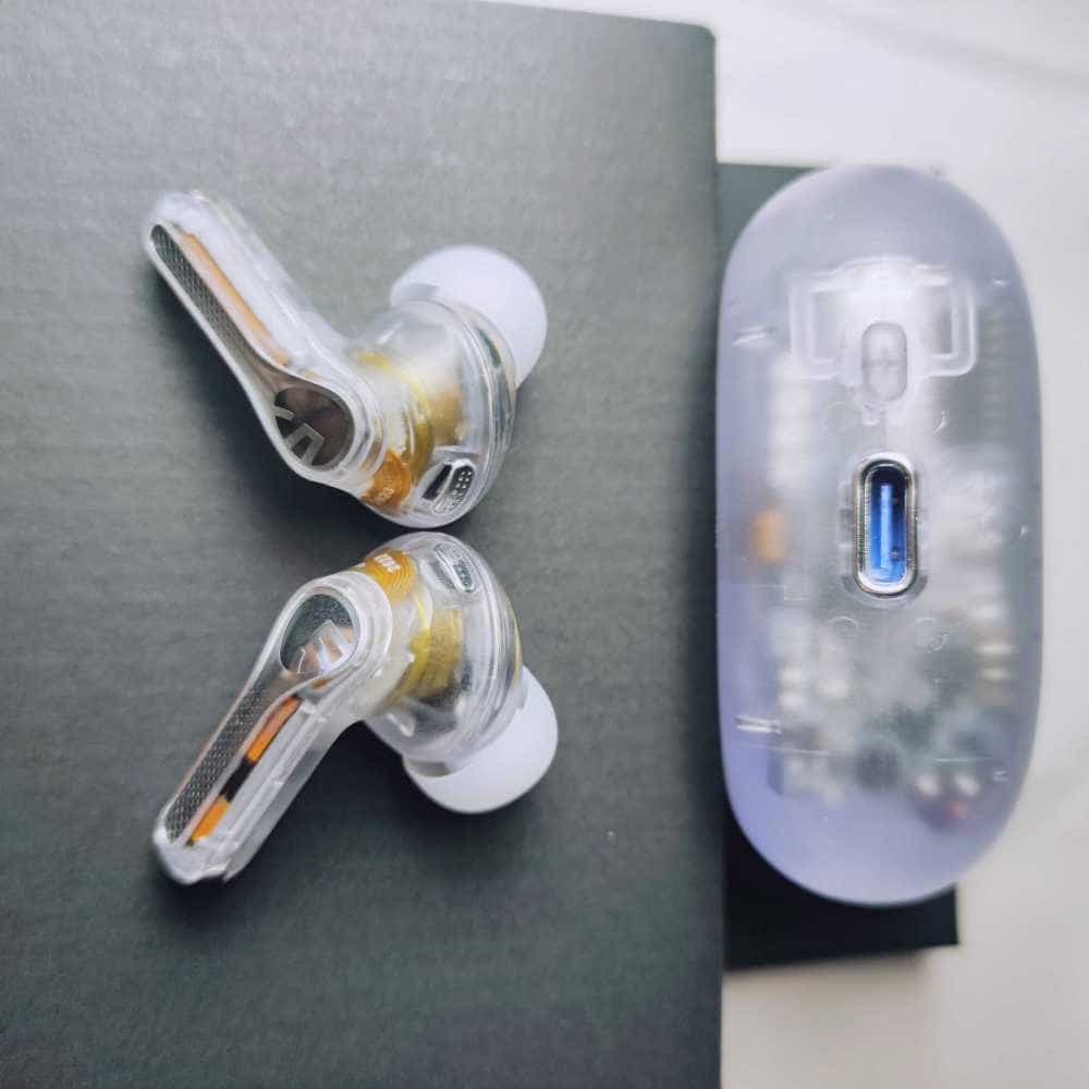 泥炭Capsule 3 Pro未来感蓝牙耳机:未来科技与音乐体验的完美结合