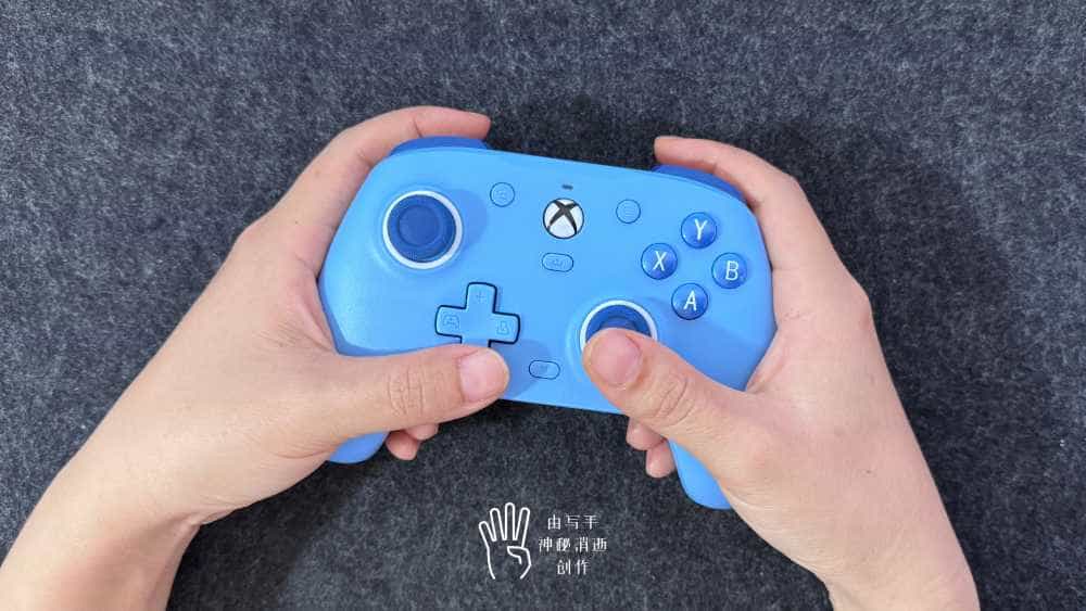 盖世小鸡G7SE和天启,百元青春版的微软有线游戏手柄,该如何抉择?