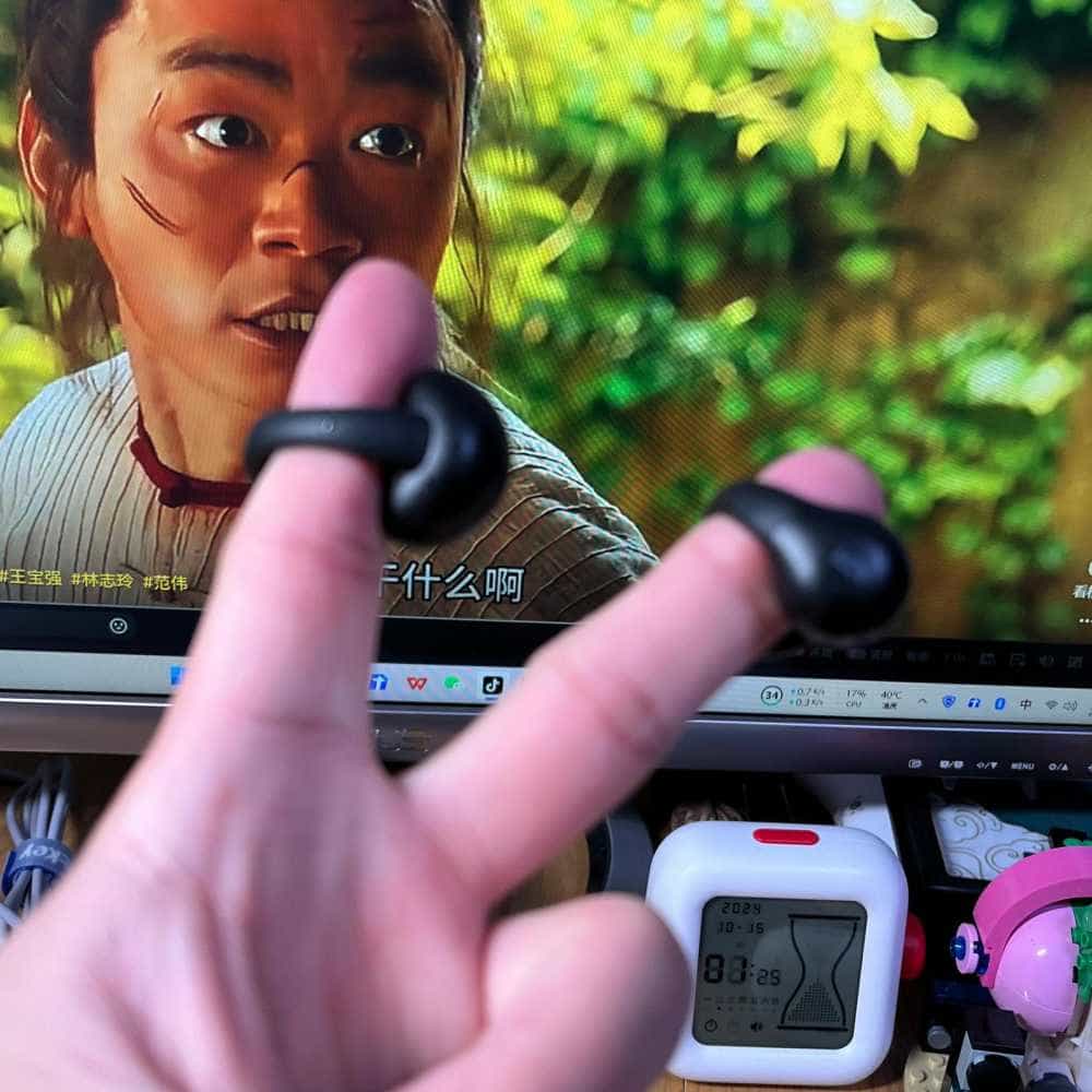 十小时巡航你敢信？老王聊聊大繁化简的蛇圣陨石C2耳夹蓝牙耳机