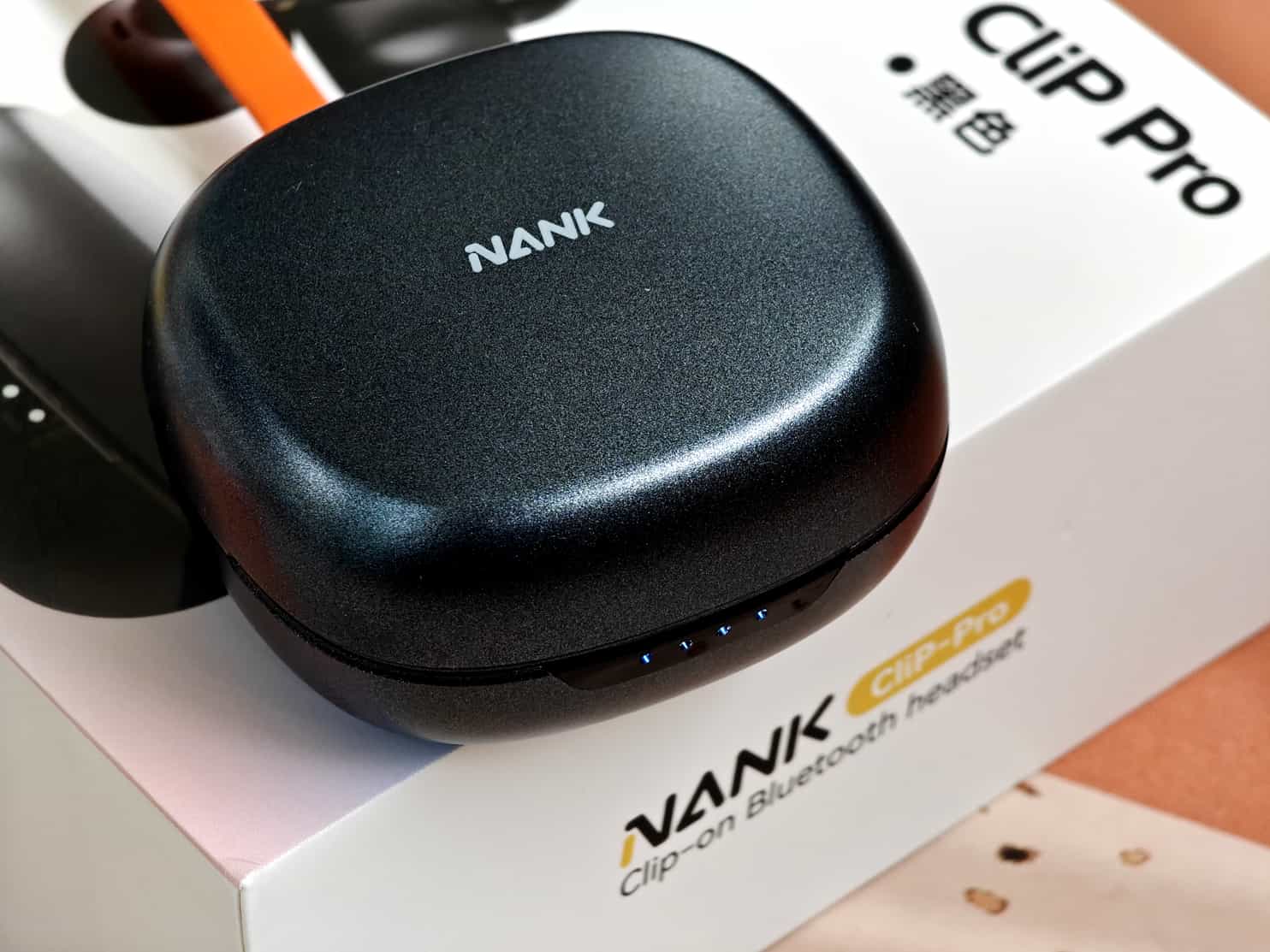 性价比南卡Clip Pro开放式耳机:佩戴轻便、舒适听歌