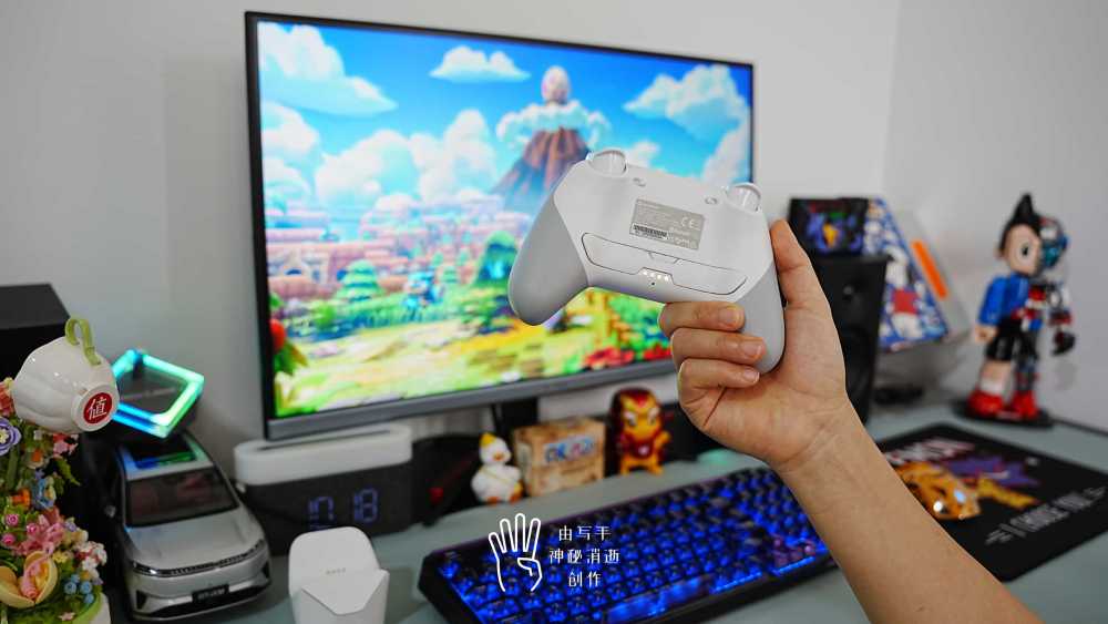外观革新进化,只为舒适手感的游戏利器-盖世小鸡超新星游戏手柄