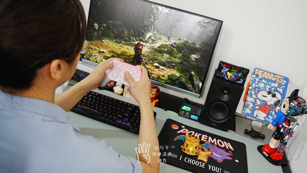 外观革新进化,只为舒适手感的游戏利器-盖世小鸡超新星游戏手柄