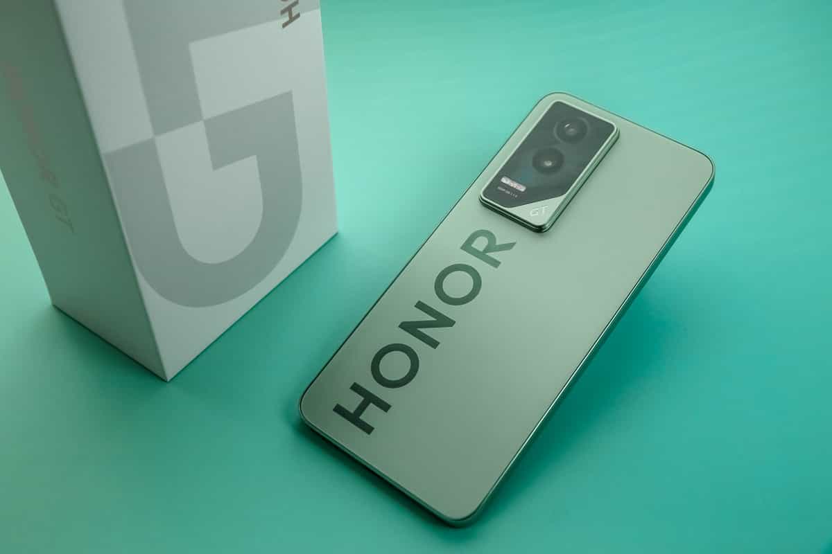 全能战士荣耀GT上手体验：游戏、影像、续航全场景制霸，稳了