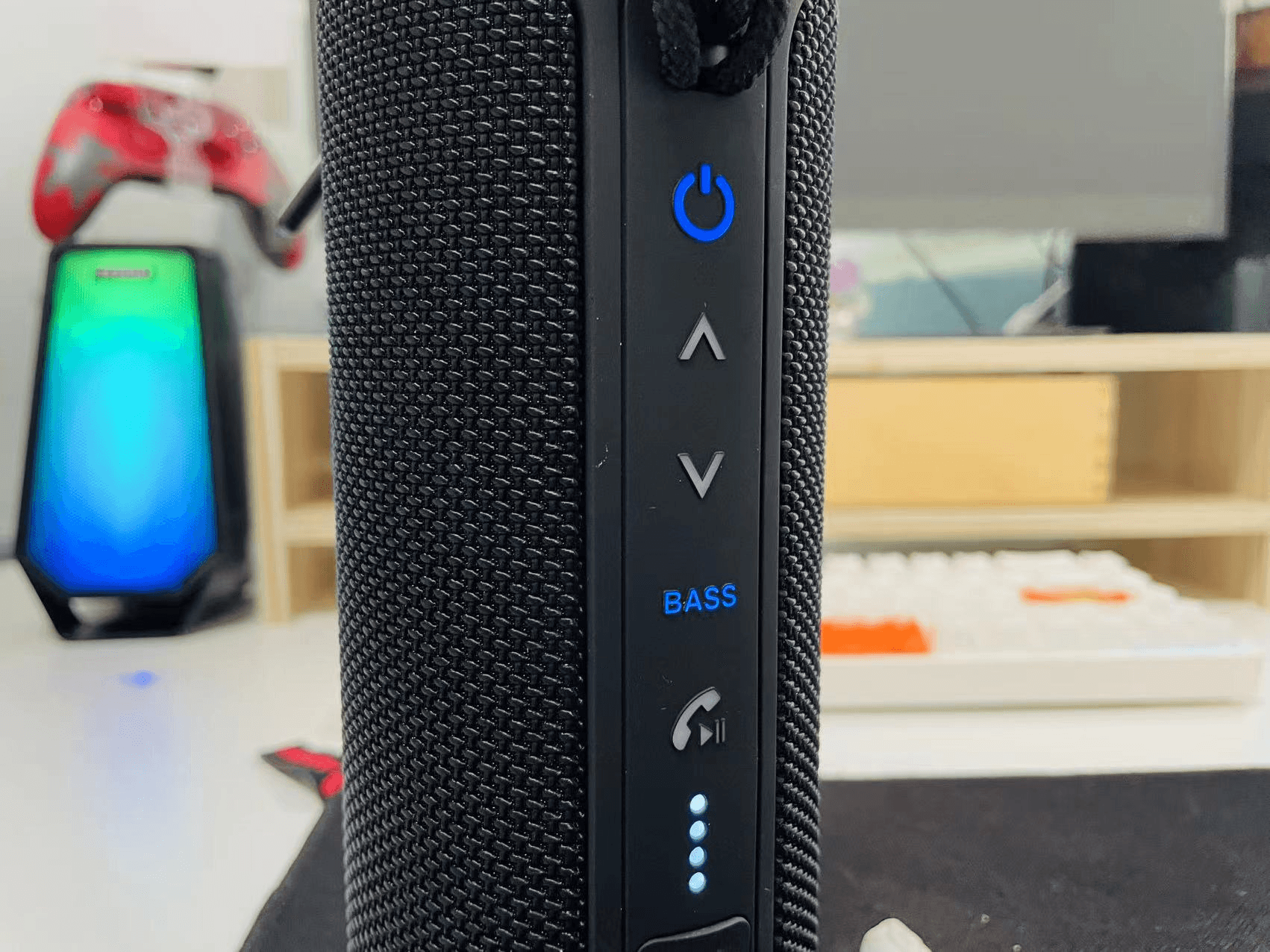 不是JBL买不起,雷登X10MAX更有性价比!骑行户外蓝牙音箱的好选择!