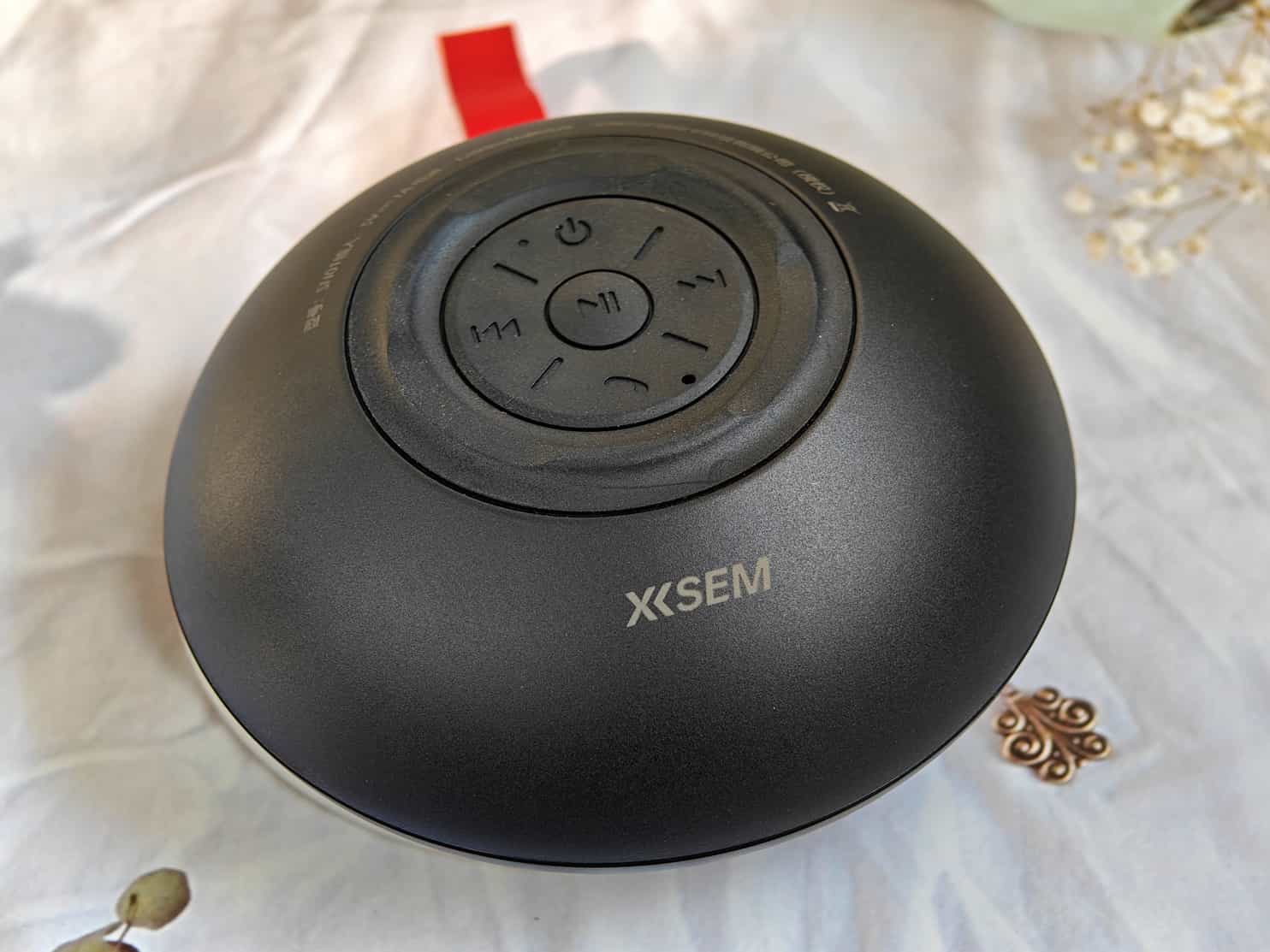 XISEM-SN01蓝牙音响:户外行走,音乐随行