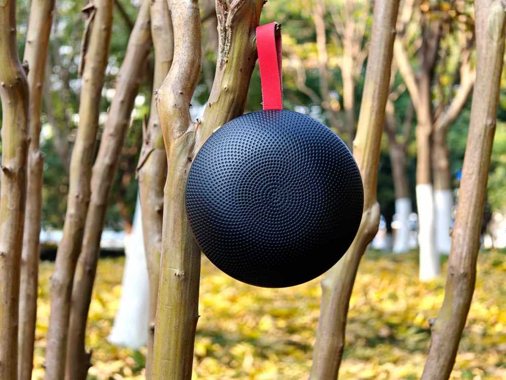 XISEM-SN01蓝牙音响:户外行走,音乐随行