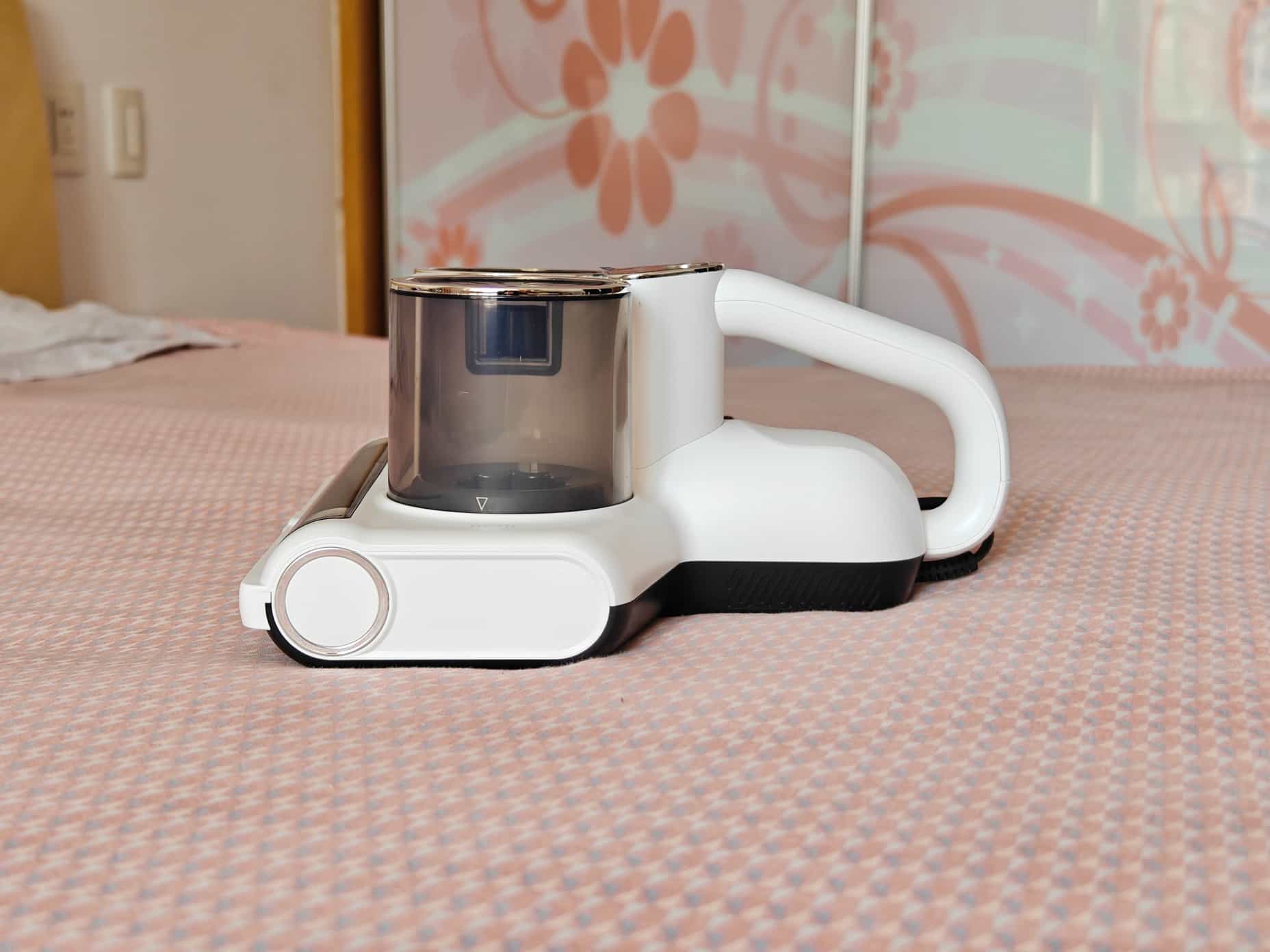 深度清洁新体验:希亦CEYEE除螨吸尘器开箱测评