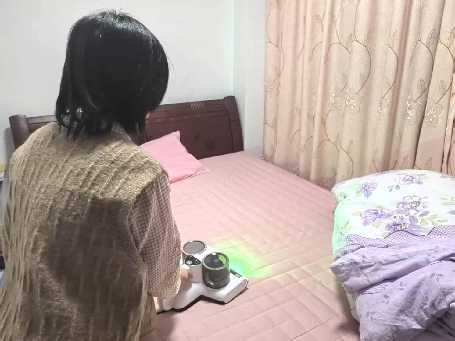 希亦RM1紫外线除螨仪杀菌除湿够彻底,孩子睡的才安心!