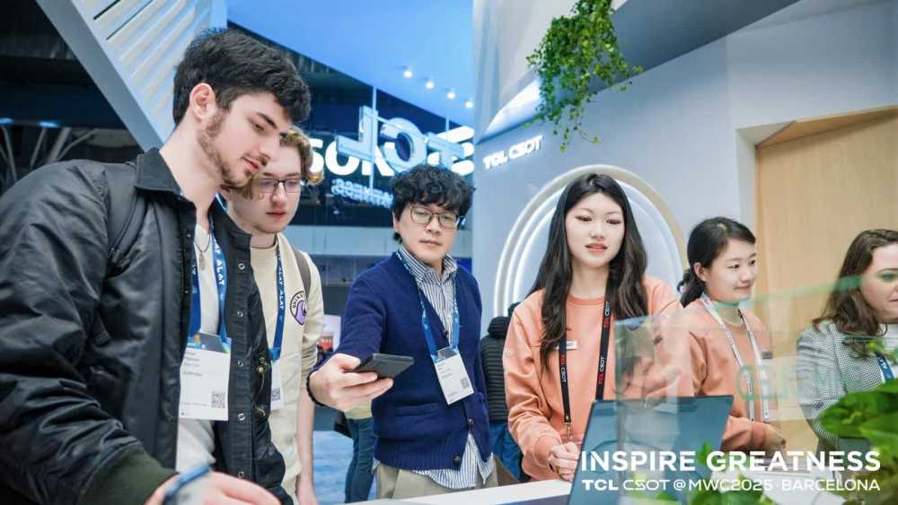 TCL华星携先进移动通信显示技术亮相MWC2025,联合产业伙伴打造臻图视界