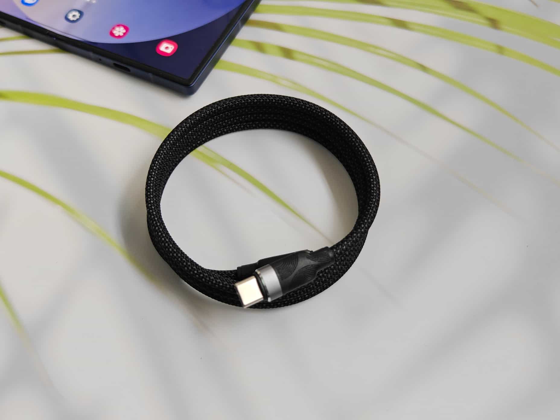 高品质之选:西圣K1 100W快充磁吸数据线体验