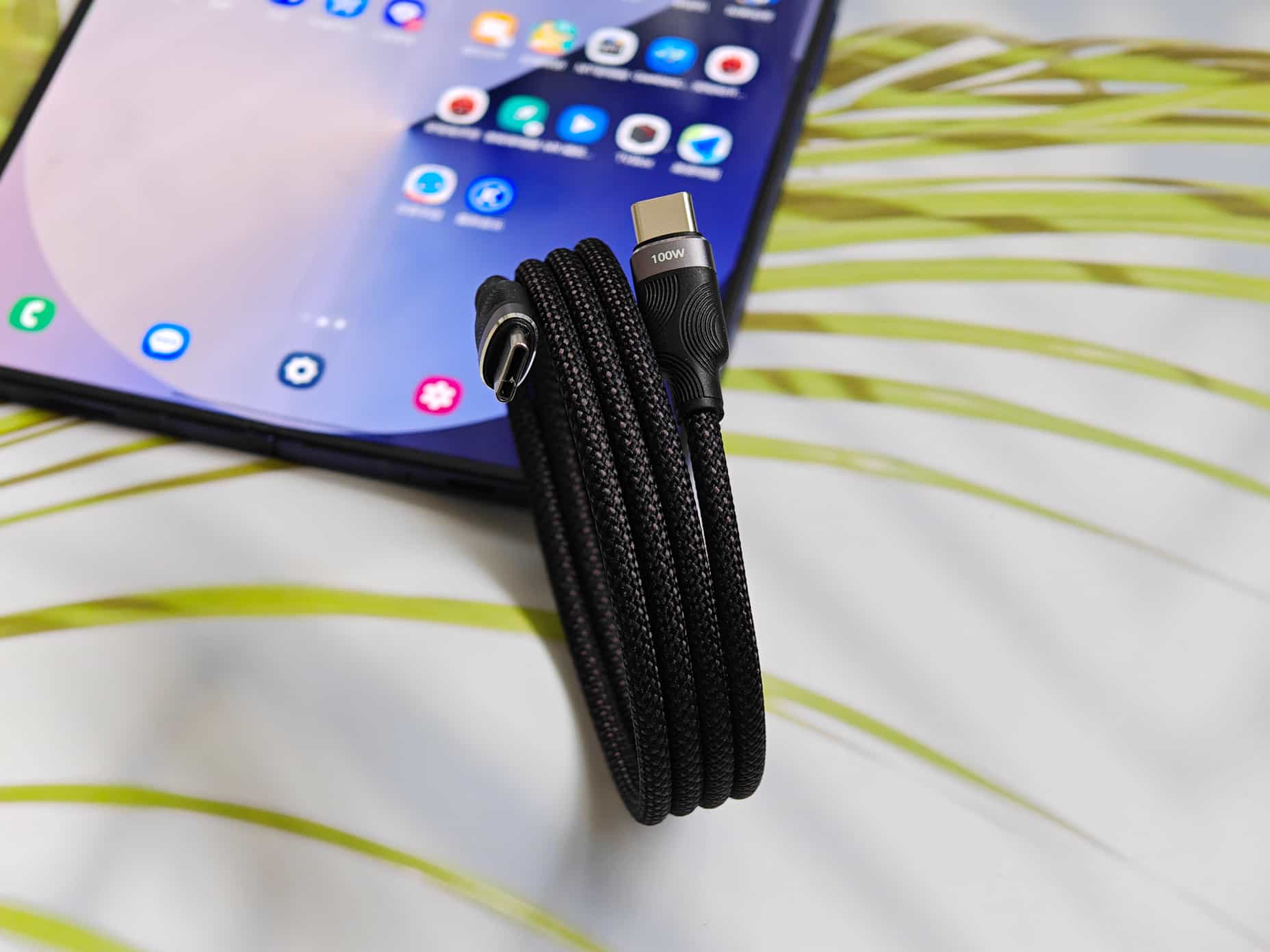 高品质之选:西圣K1 100W快充磁吸数据线体验