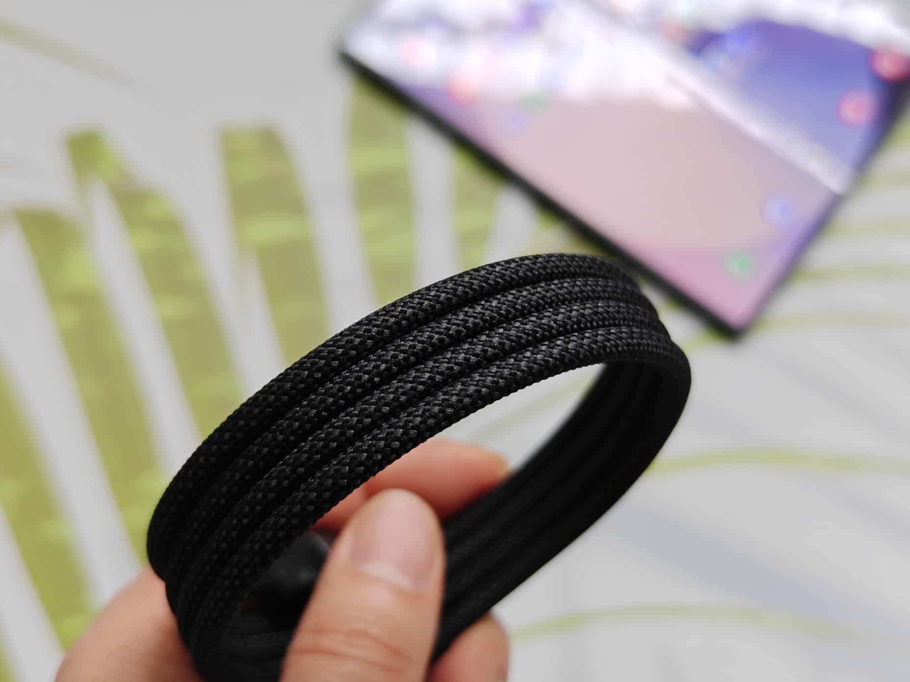 高品质之选:西圣K1 100W快充磁吸数据线体验