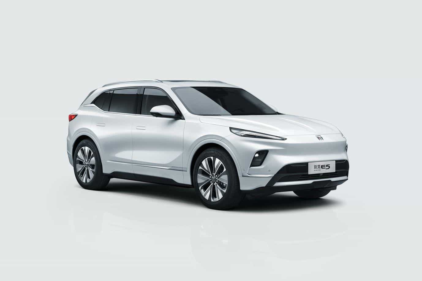 新别克纯电E5焕新上市,一口价仅14.99万元起