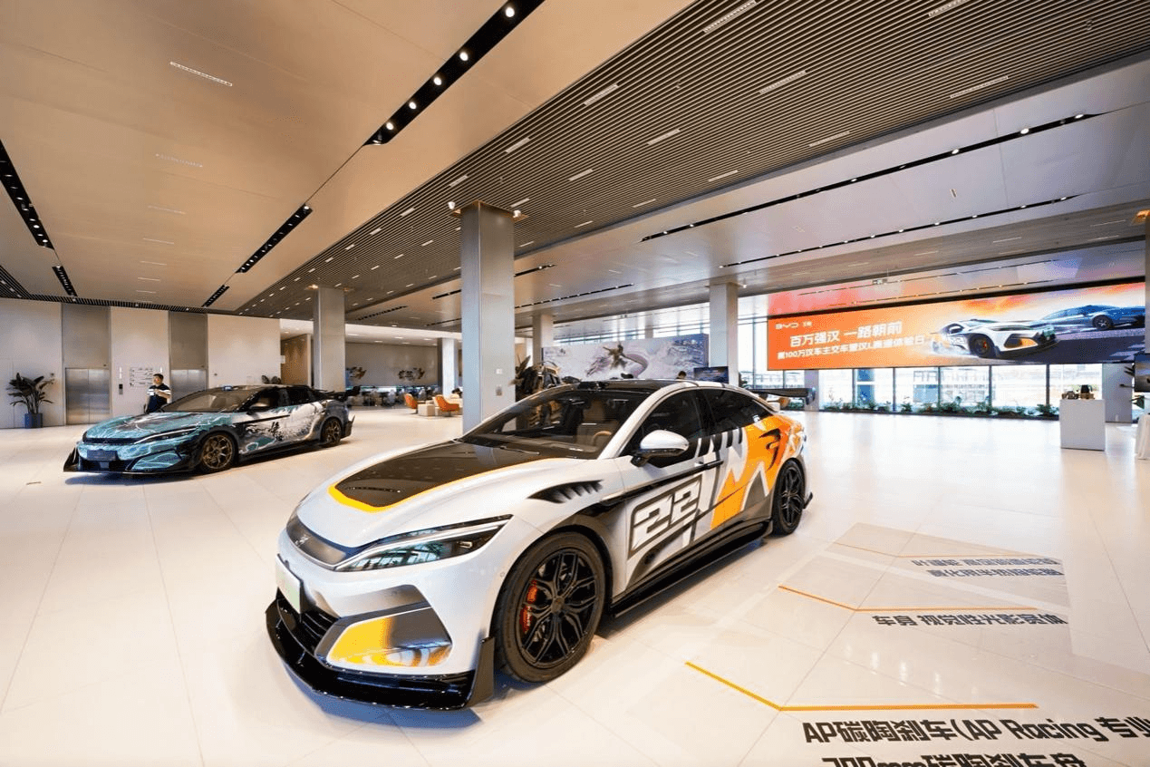 汉家族破百万大关,汉L赛道燃爆激情